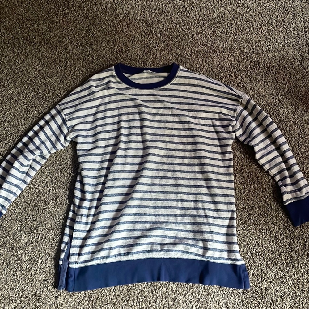 Old navy striped sweater